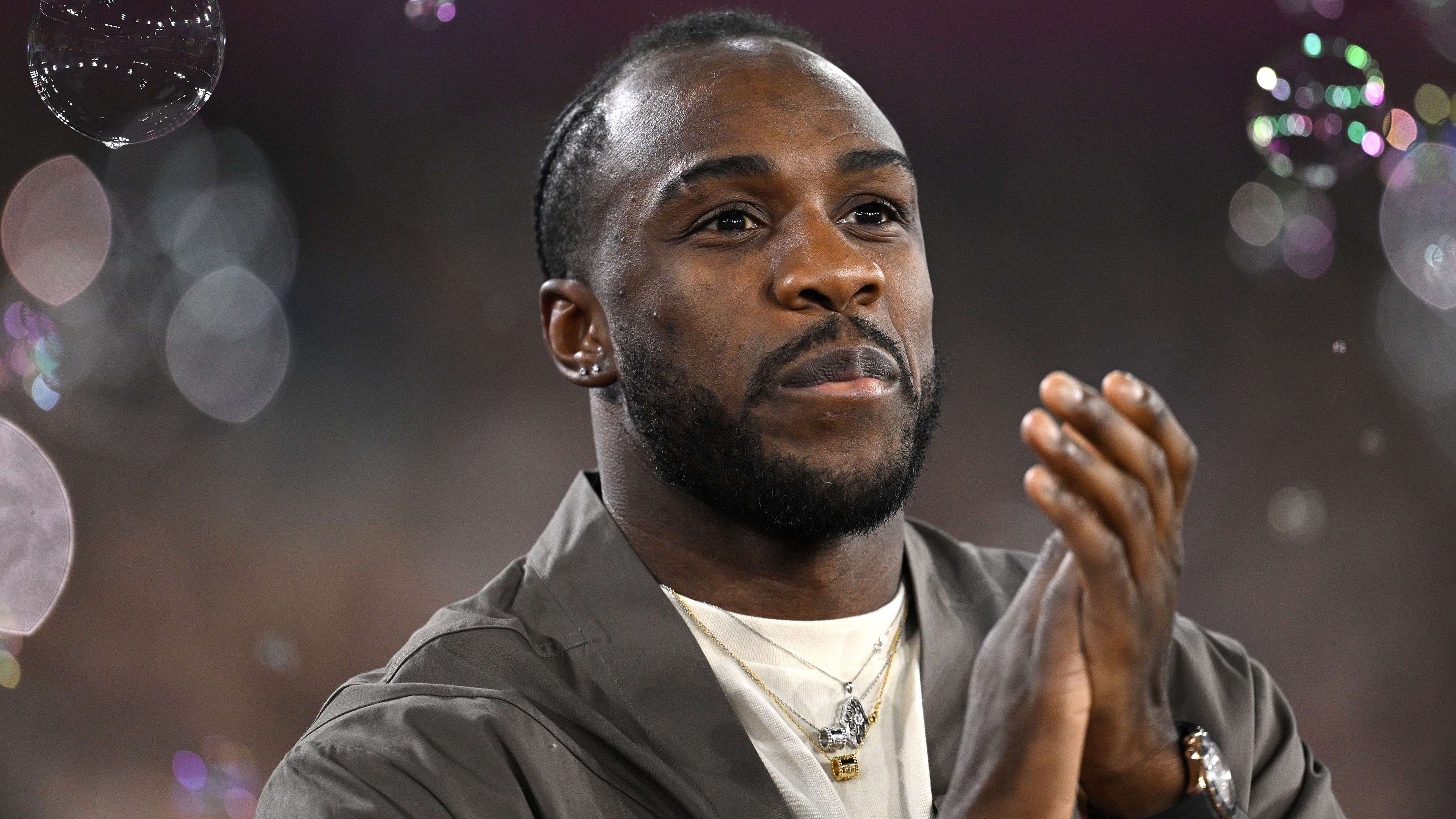 更展現出整 更展現出整